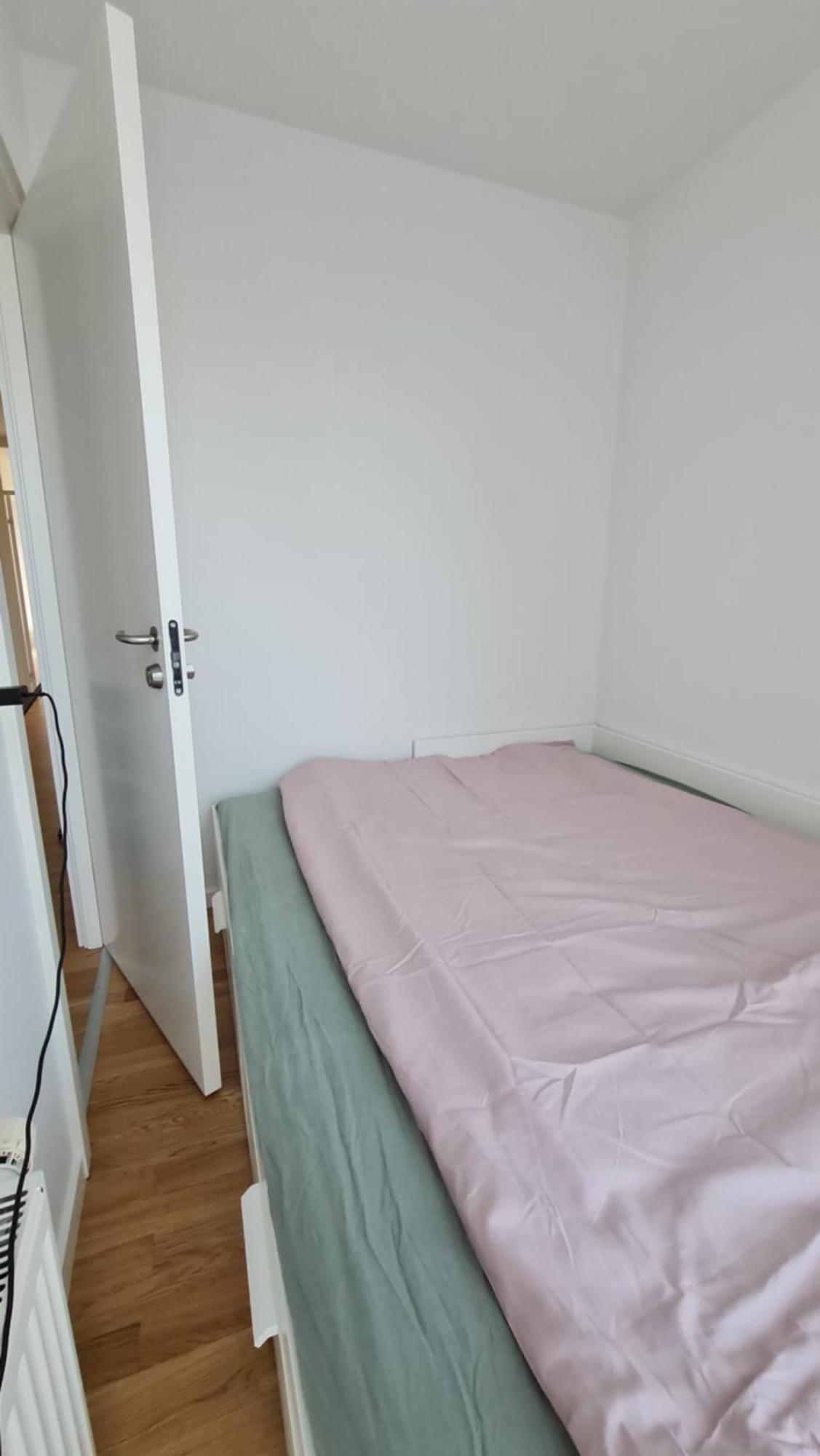 Two Storey Beautiful Location In Kopenhagen