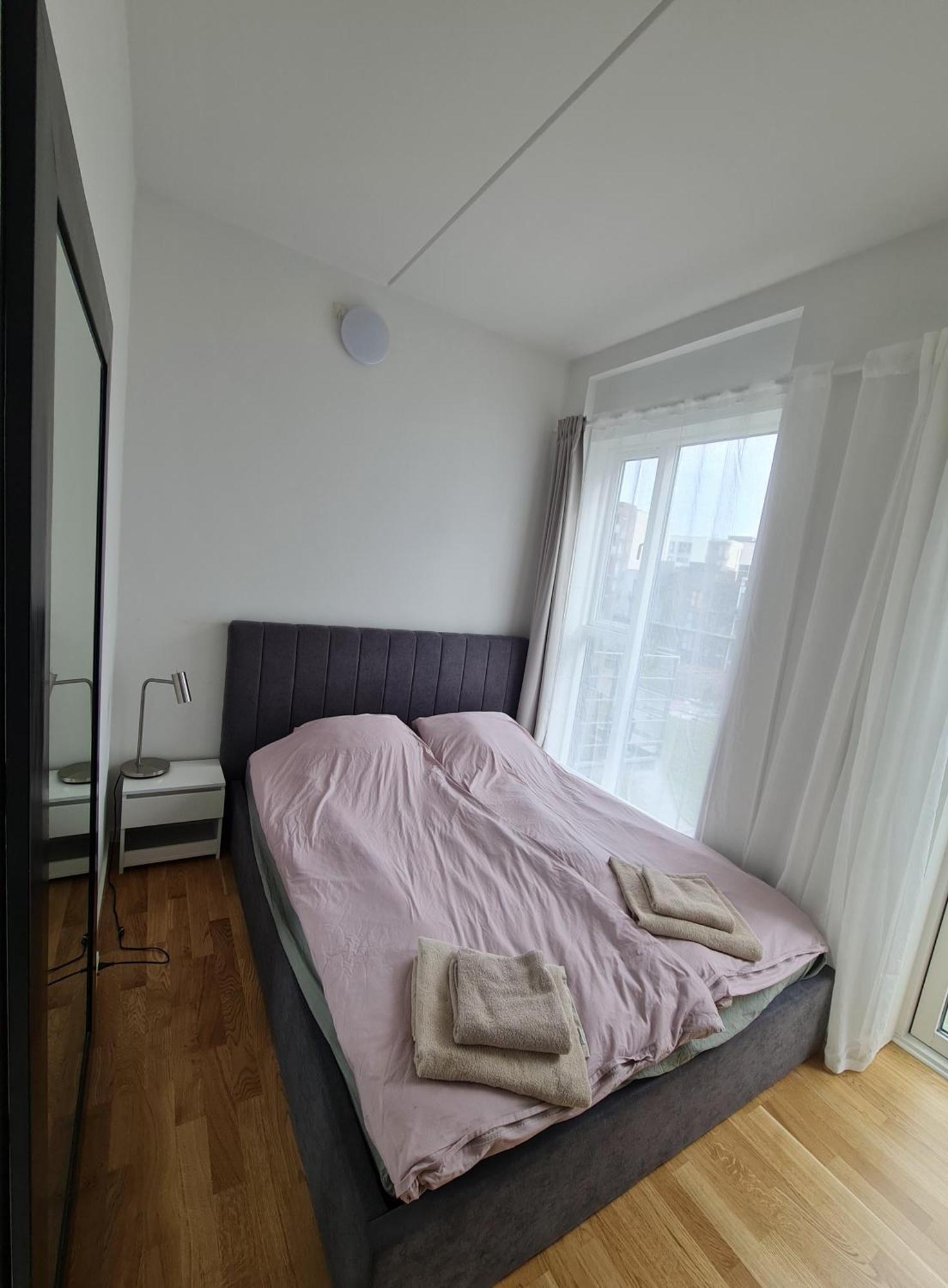 Two Storey Beautiful Location In * Kopenhagen